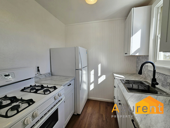 Foto del edificio - One Bedroom Carriage House with modern upd...