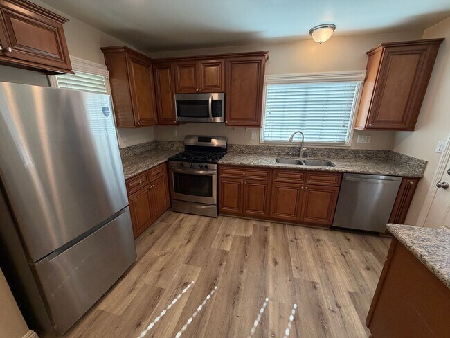 Foto del edificio - 71 Suffolk Ave