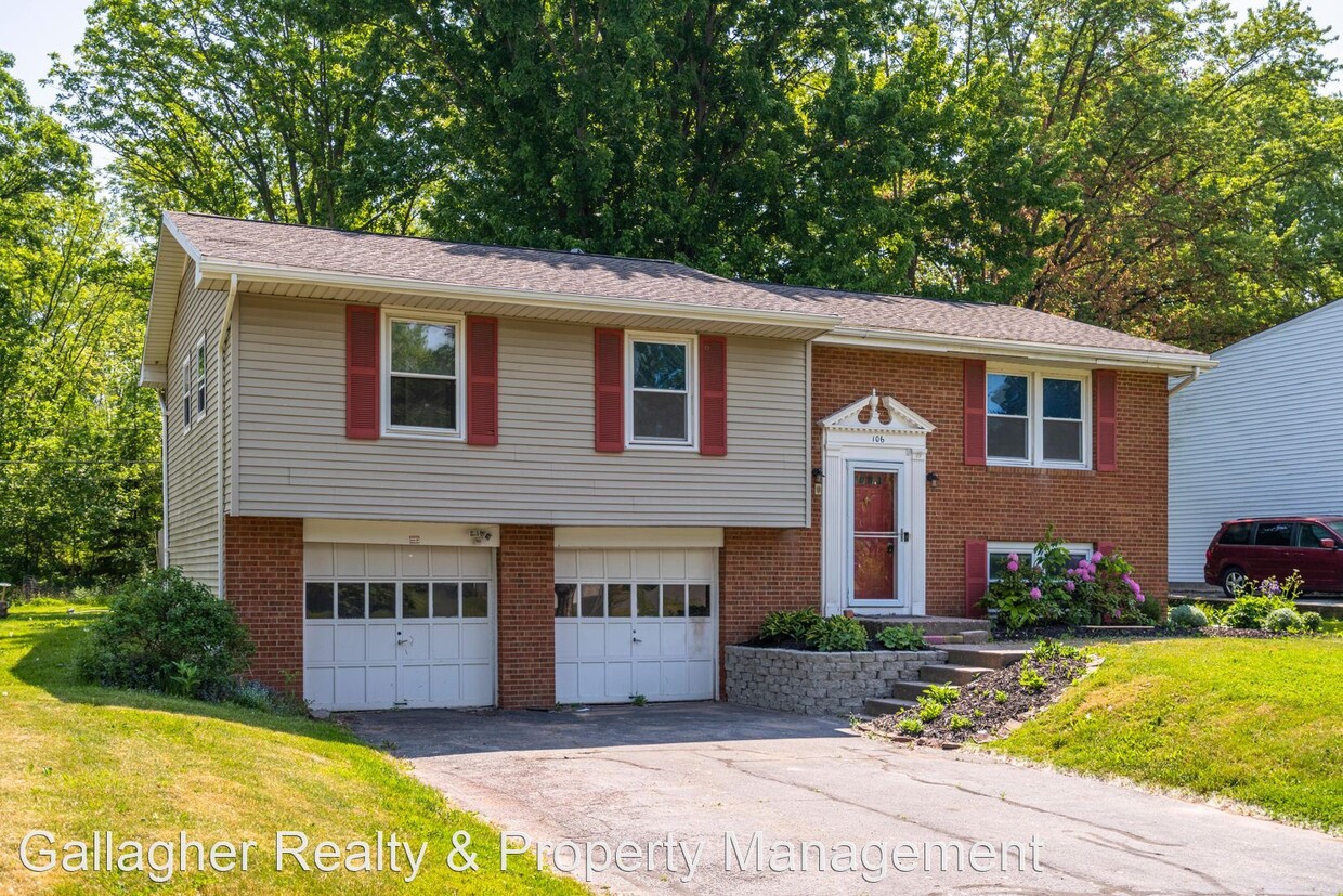 Primary Photo - 4 br, 2.5 bath House - 106 Hillary Dr