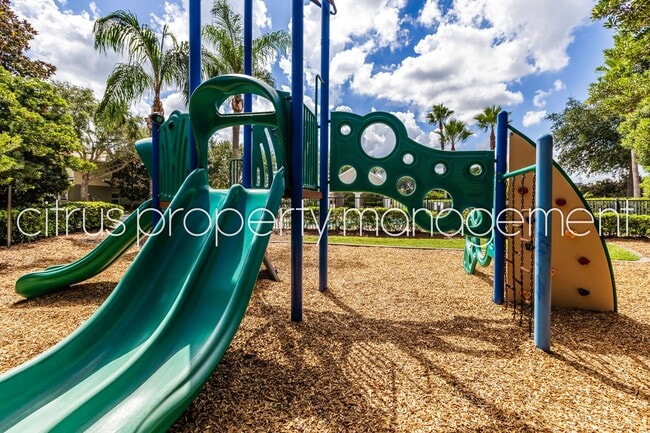 Building Photo - 3/2 Townhome in Winter Springs