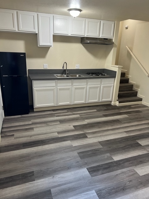 Foto principal - 585 W 16th St