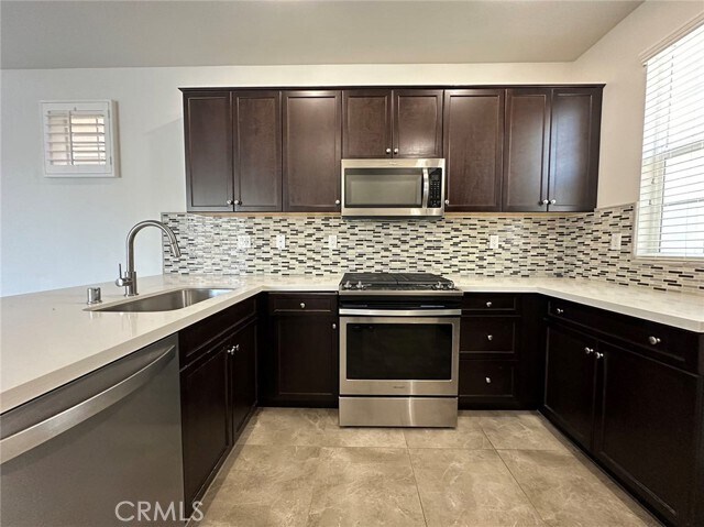 Building Photo - 5846 Ginger Dr