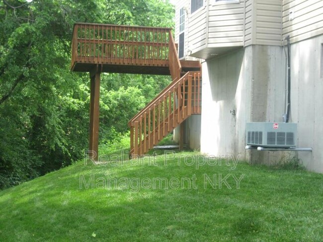 Building Photo - 1009 Bloomfield Ct