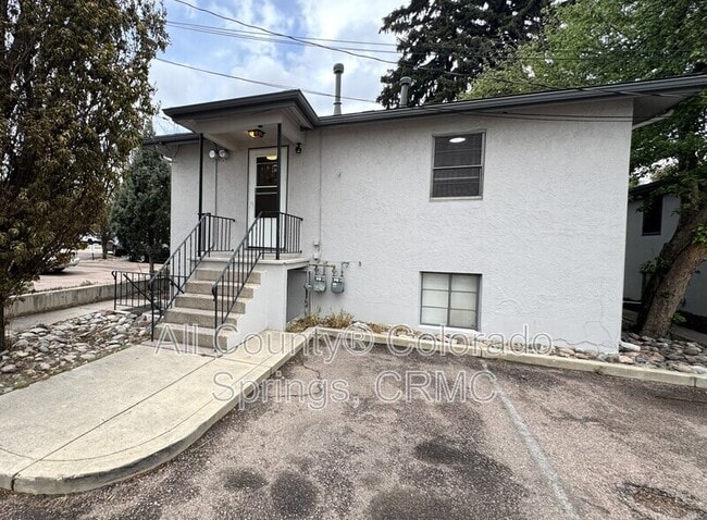 Photo - 222 N Logan Ave Apartment