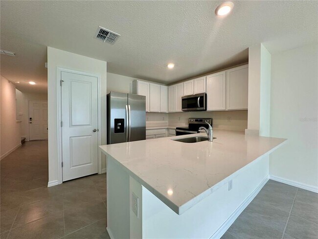 Building Photo - 6685 S W 81st Loop