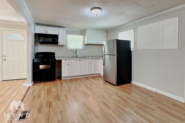 Foto del edificio - 2109 Dove Tree Ln
