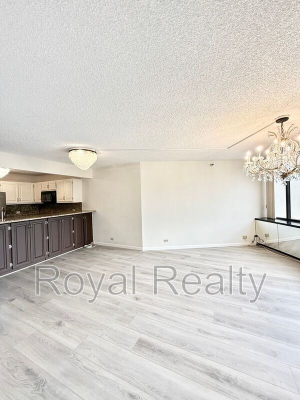 Foto del edificio - 555 Hahaione St