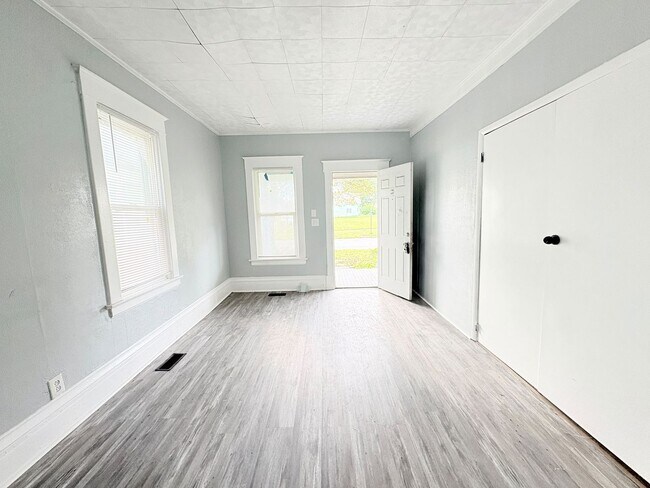 Foto del edificio - 2924 Elm St