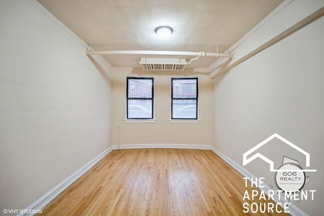Foto del edificio - 5250 S Drexel Ave
