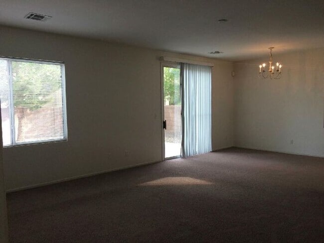 Building Photo - First Show: The first open showing is on 3/4 at 4PM. Please be prompt. We will be processing any ...