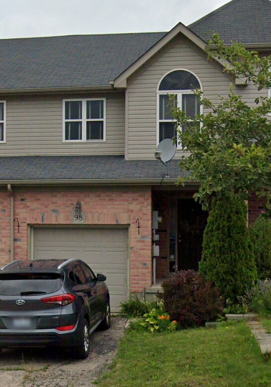 98 Brookfield Crescent, Kitchener, ON N2E 0A7 House for Rent in