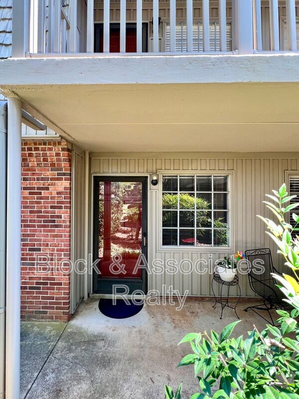 Foto del edificio - 3816-D Country Club Road