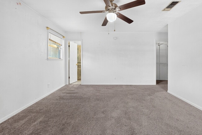 Building Photo - 506 Arapaho Dr