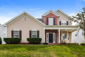 Building Photo - 12201 Palomar Dr