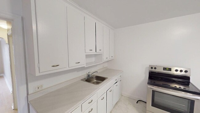 Building Photo - 288 Byron