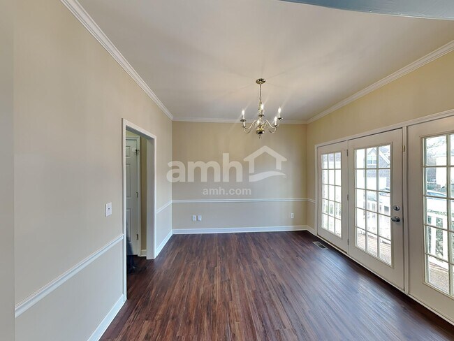 Foto del edificio - 1509 Beaufort Pl