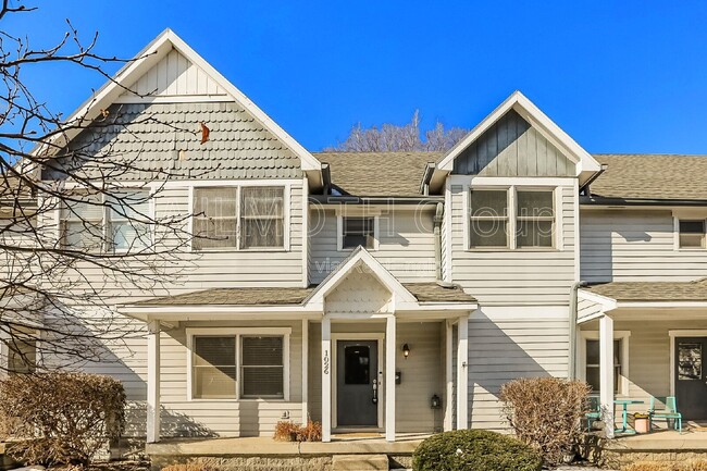 Photo - 1026 N New Jersey St Apartment