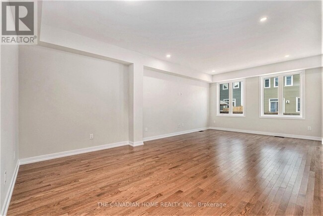 Building Photo - 73 Hackamore Cres