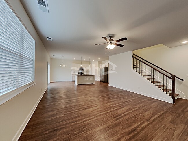 Foto del edificio - 4402 Erabele Dr