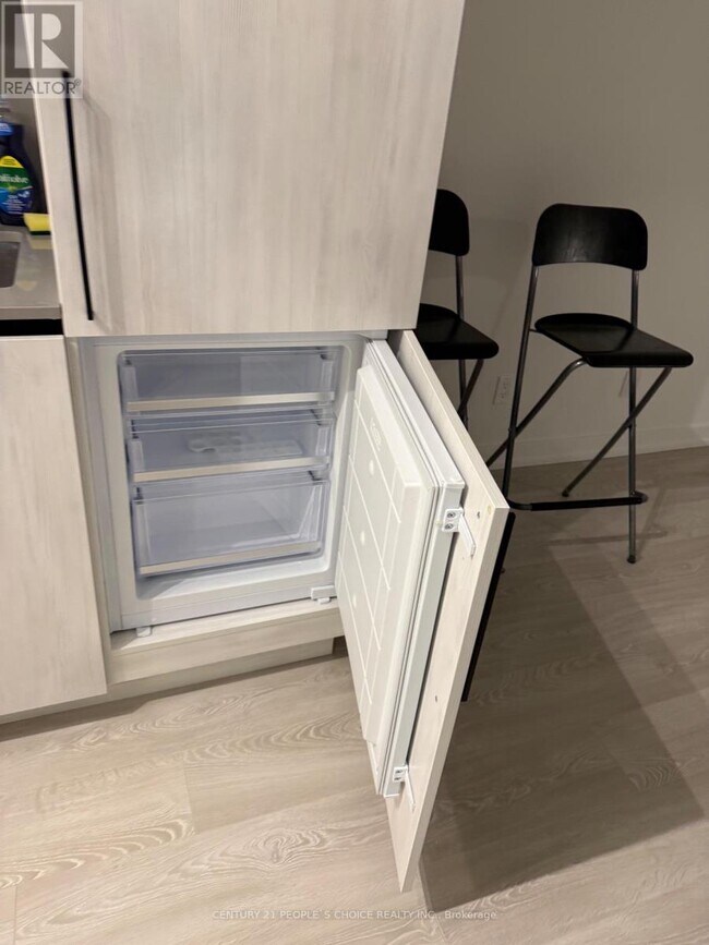 Photo du bâtiment - 35 Parliament St