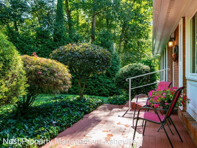 Building Photo - 3 br, 3 bath House - 12 Botany View Ct