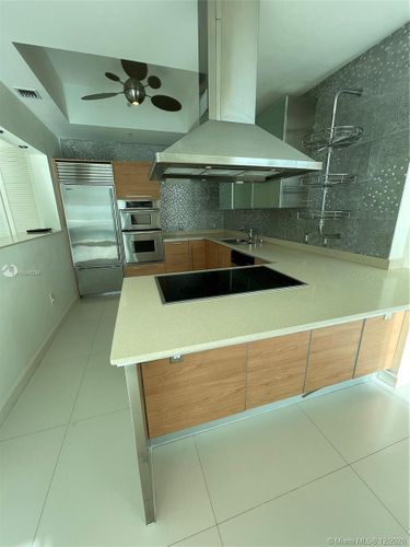 Foto del edificio - 218 SE 14th St
