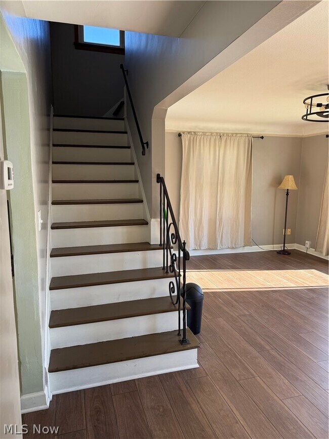 Foto del edificio - 30401 Mildred Ave