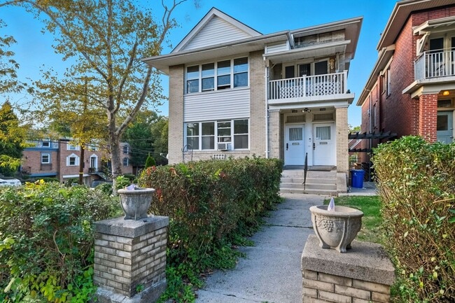 Photo - 6601 - 6603 Woodwell St Apartment