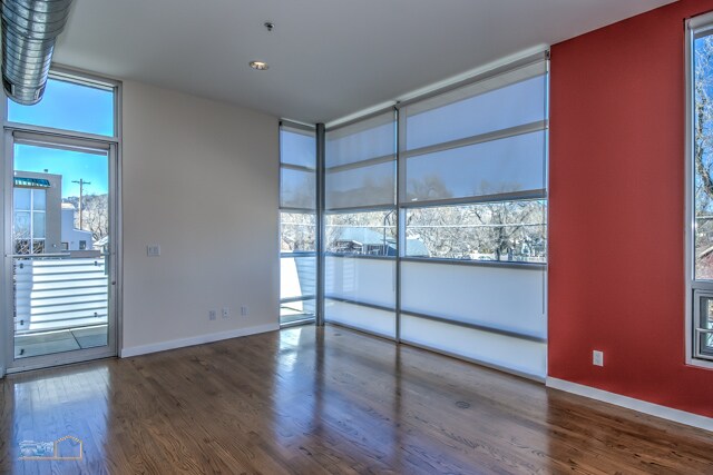 Building Photo - 2030 20th St