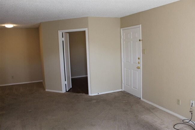 Foto del edificio - Cozy 2 bedroom Condo in Far North Dallas w...