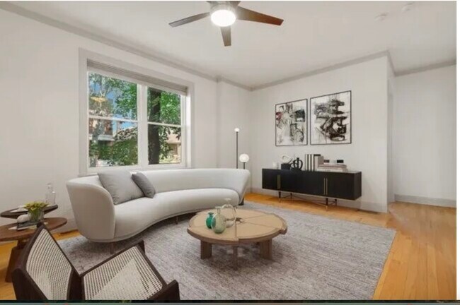 Foto del edificio - 3737 N Leavitt St