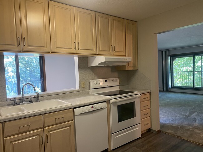 Foto del edificio - 10441 Greenbrier Rd