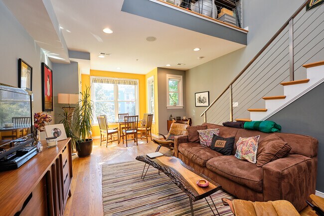 Foto del edificio - 1319 Harvard St NW