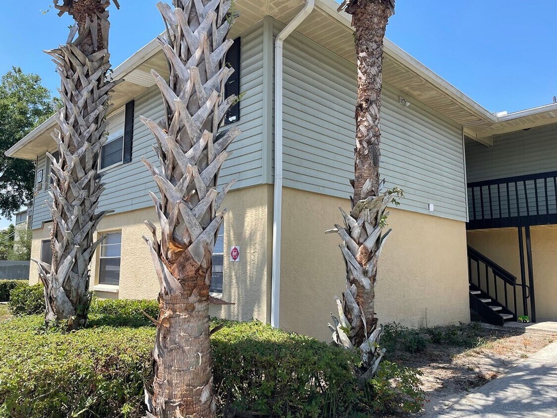 Primary Photo - Ground floor condo in Brandon