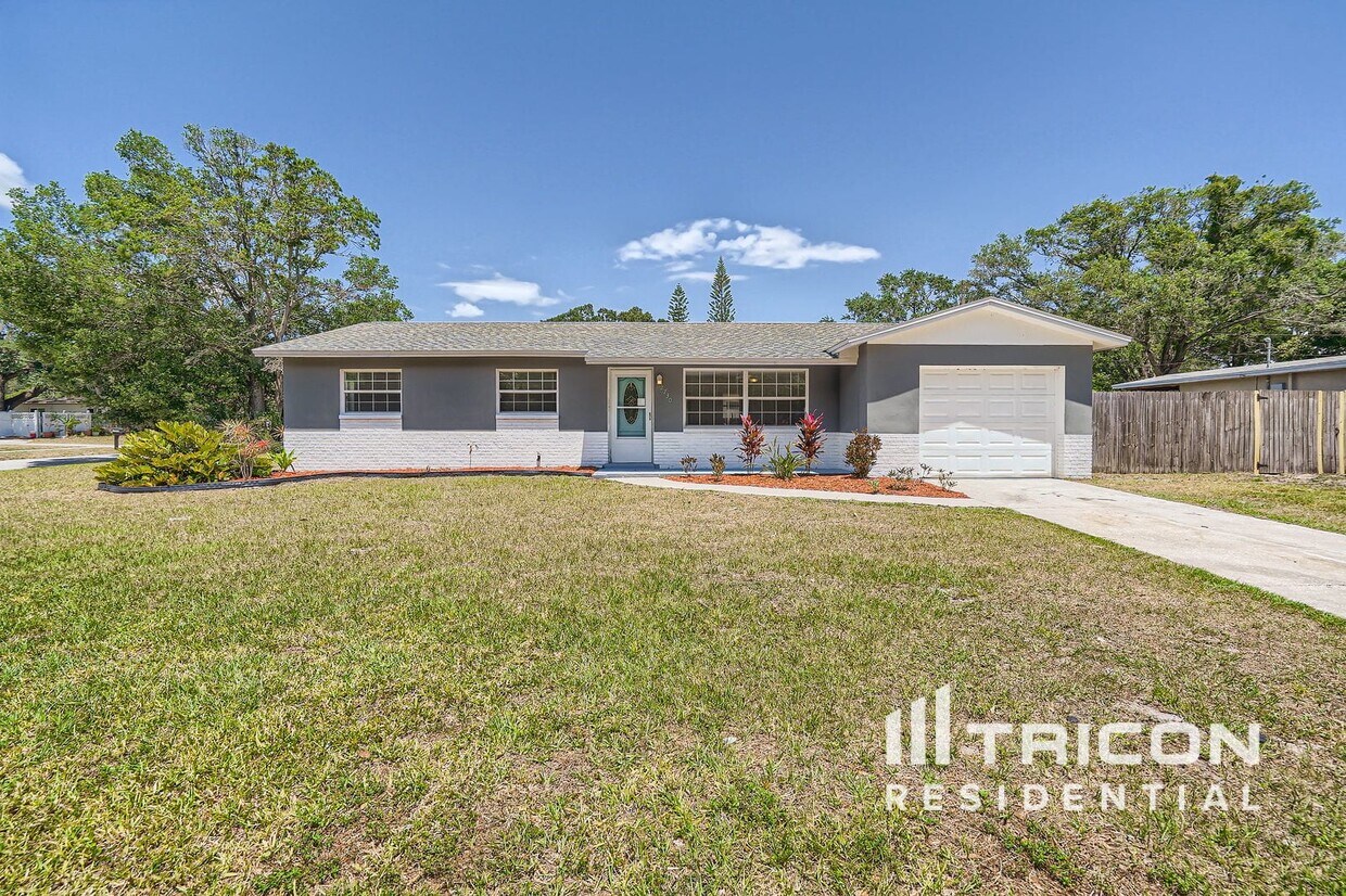 Foto principal - 2730 Avocado Dr
