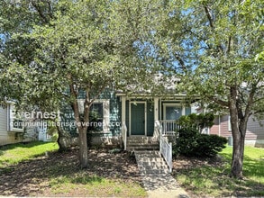 Building Photo - 1018 Monadale Trail
