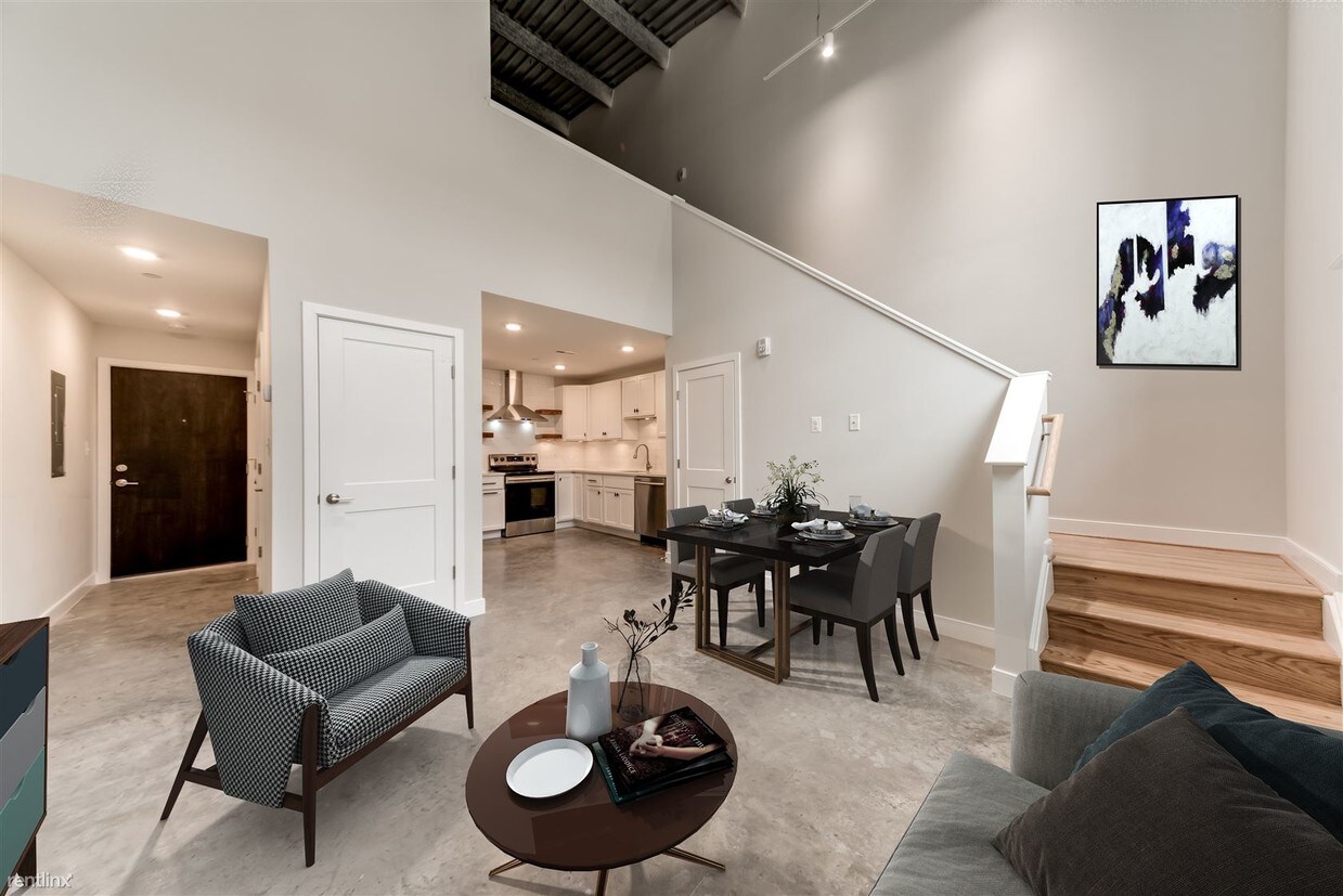 Primary Photo - 1 br, 1.5 bath Apartment - 3801 Fleet St 202