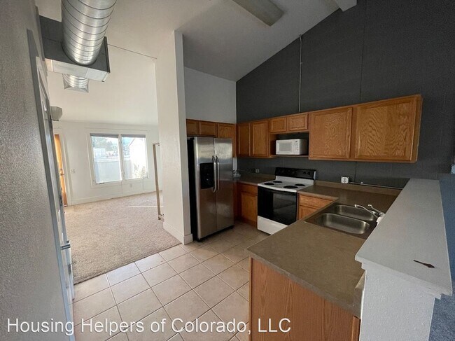 Building Photo - 1 br, 1 bath House - 3100 Carbon Place #R201