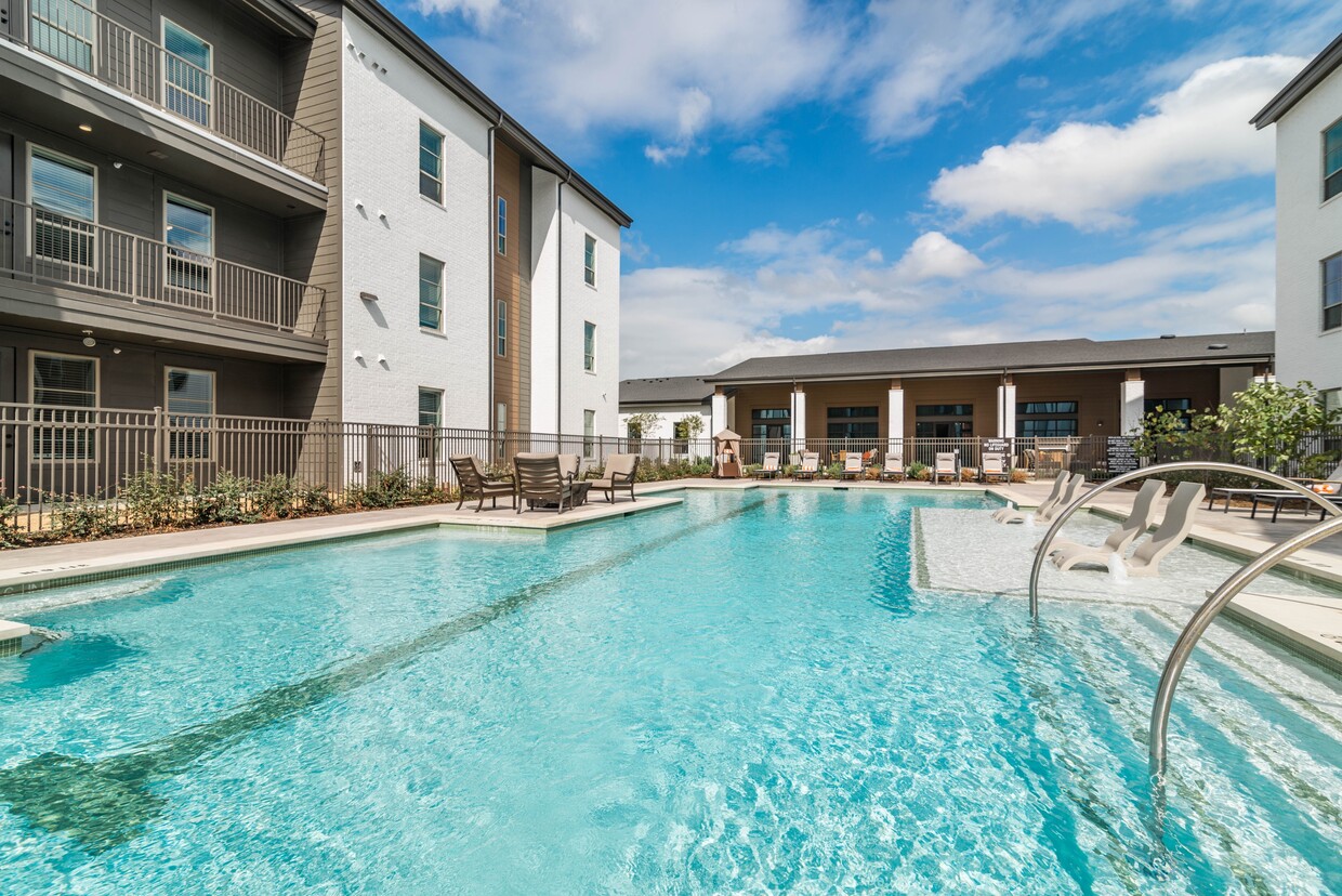 Album Benbrook Pool - Album Benbrook 55+ Active Adult Apartment ...