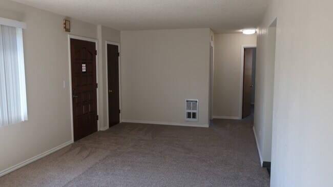 Foto del edificio - 1451 Tedford St SE