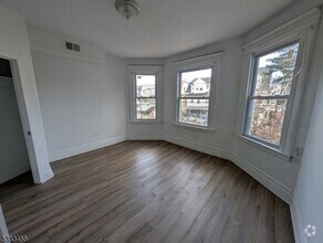 Building Photo - 166 N 12th St