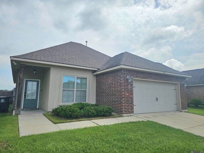Building Photo - 7961 Brown Hickory Ave