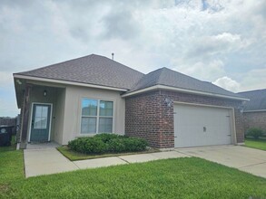 Building Photo - 7961 Brown Hickory Ave