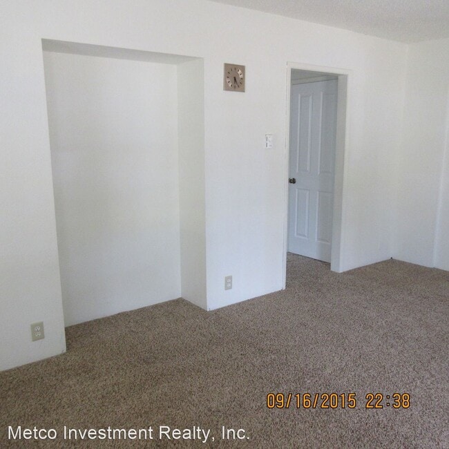 Building Photo - 3 br, 1 bath House - 353 Pioneer Parkway