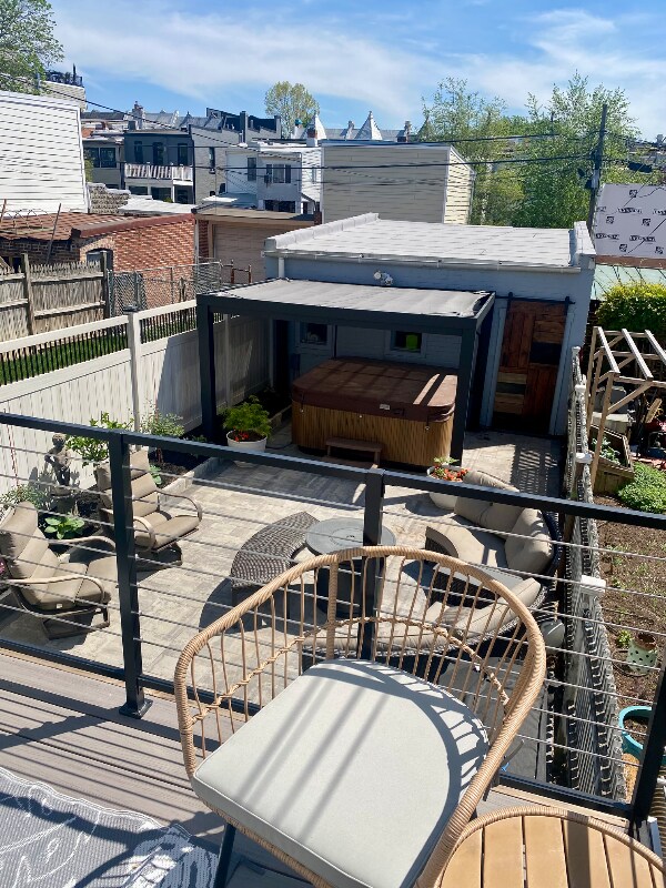 Foto del edificio - 56 Adams St NW