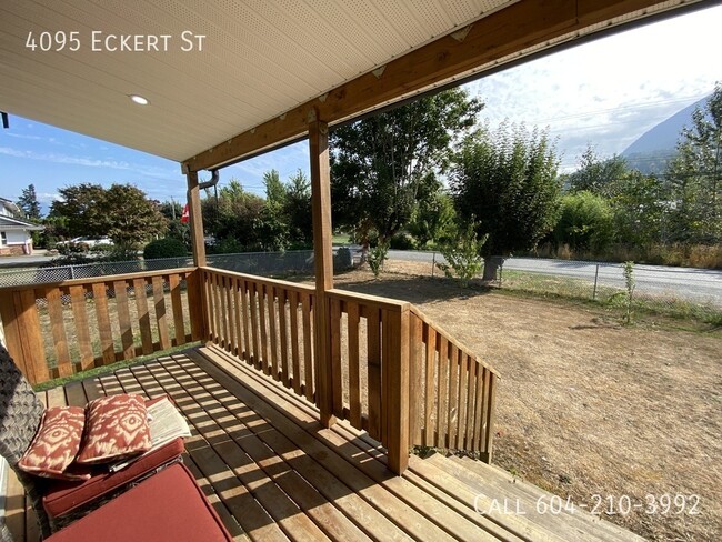 Building Photo - Family Home in Sardis