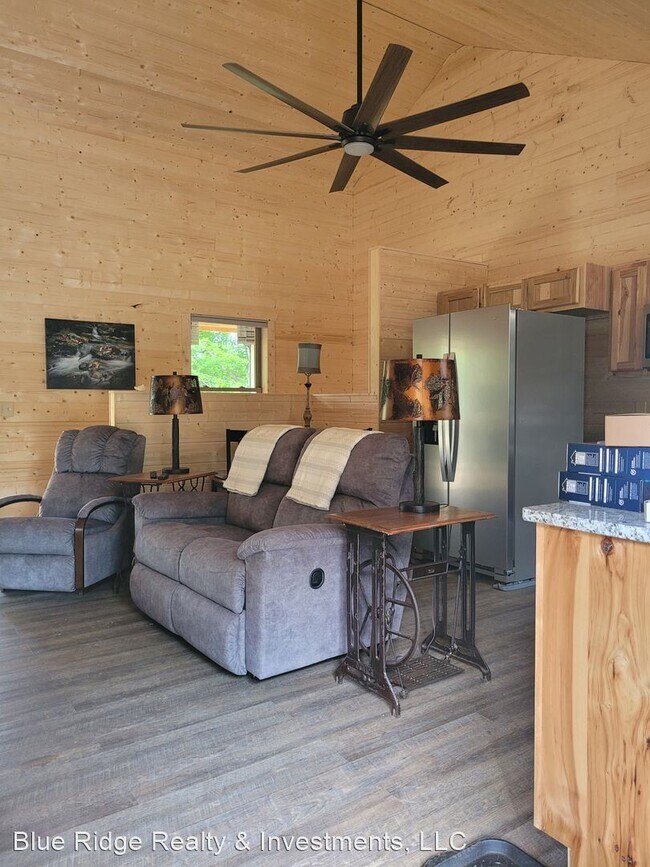 Foto del edificio - 2 br, 2 bath House - 229 Oliver Lane