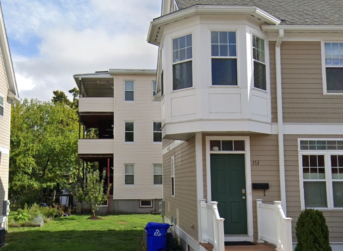 Building Photo - 21 Weitz St