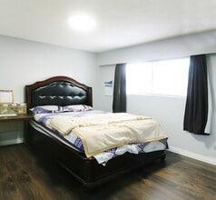 Building Photo - 33188 Brundige Ave