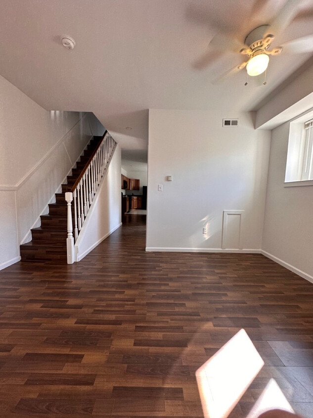Foto principal - 5651 E Wister St